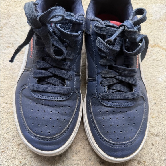Puma Kids Navy and Red Sneakers - Picture 3 of 10